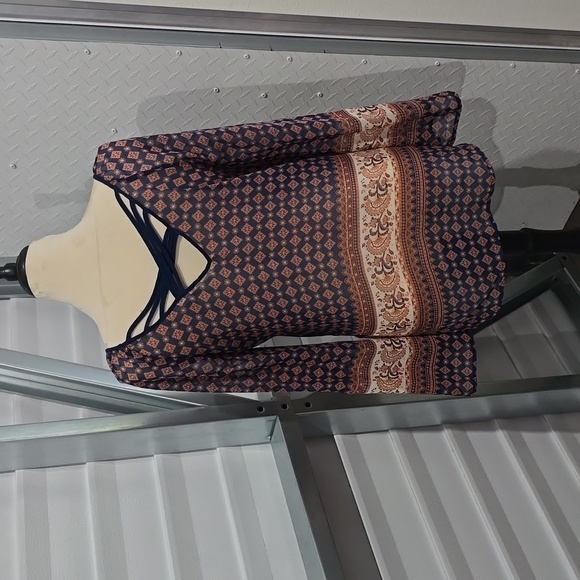 Miss Daisy Blouse Size Large - Picture 4 of 10